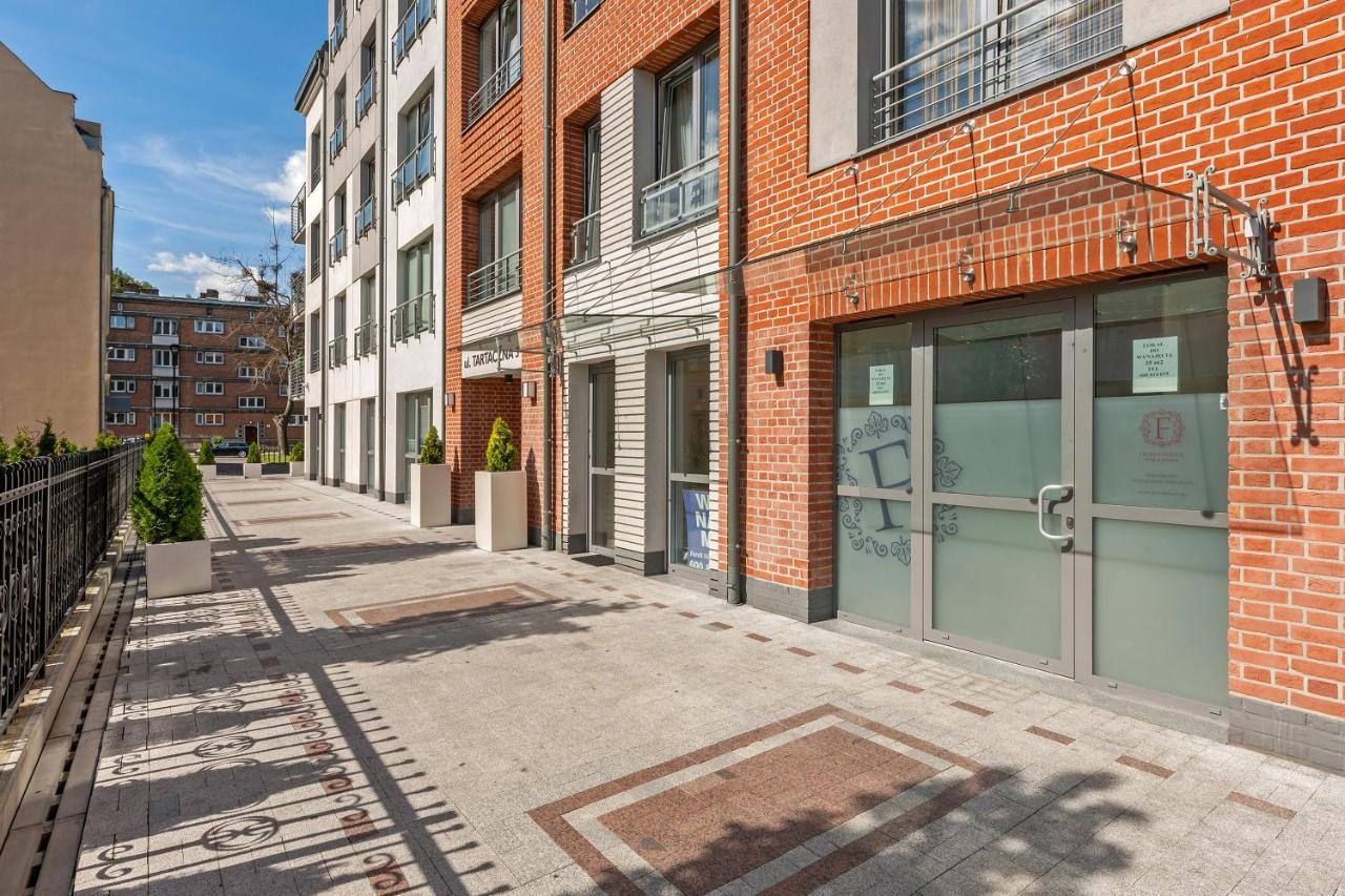 Grand Apartments Tartaczna Deluxe Gdańsk Exteriör bild