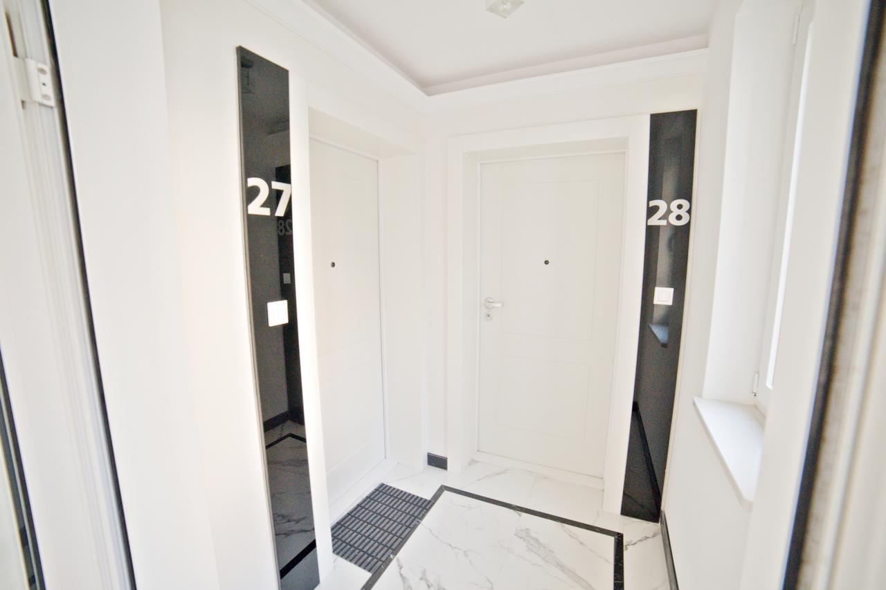 Grand Apartments Tartaczna Deluxe Gdańsk Exteriör bild